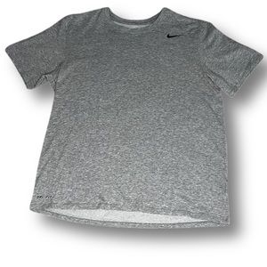 Nike - Men Athletic T-Shirt - Large